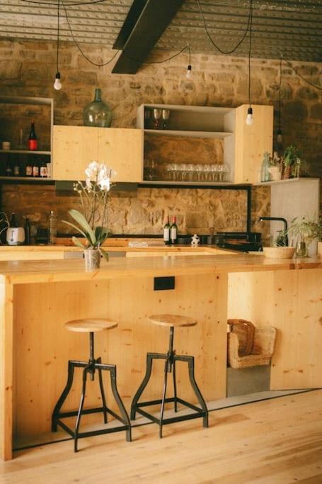 Inloft Copons Apartment Bagian luar foto